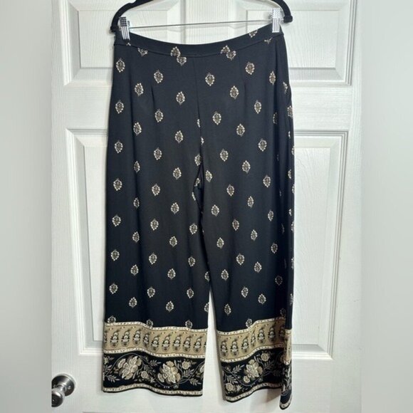 J. Jill Wearever Wide Leg Cropped Pants Black Small Floral Paisley Chic Travel - Picture 5 of 6